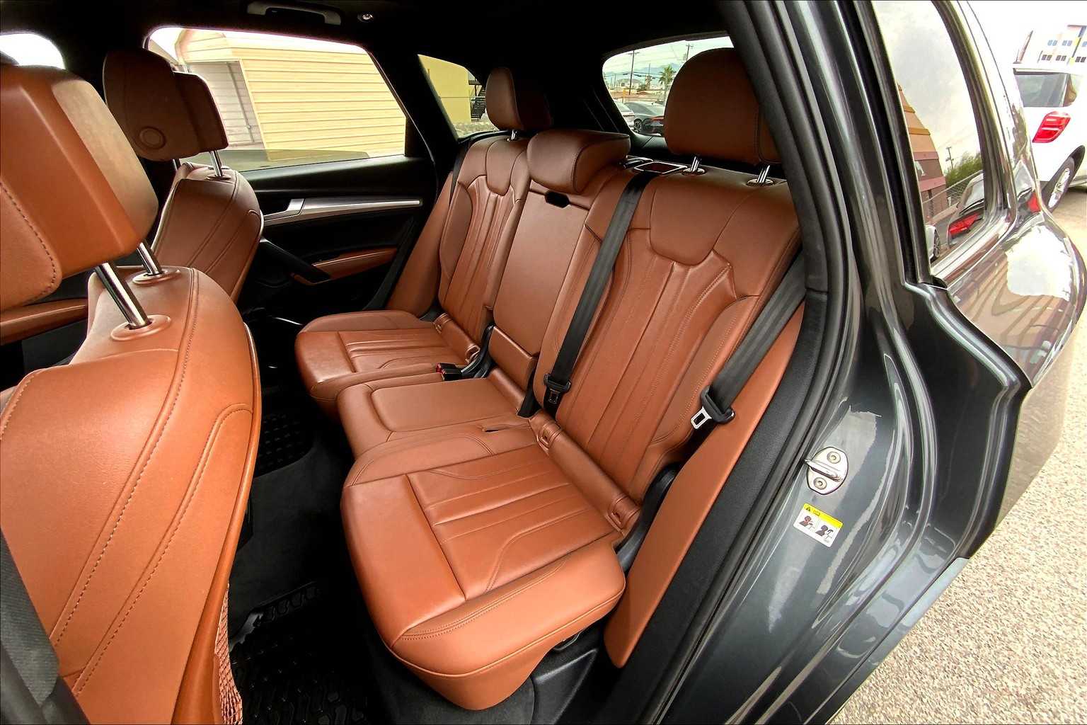 2025 Audi Q5 S line Premium 45 TFSI photo 18