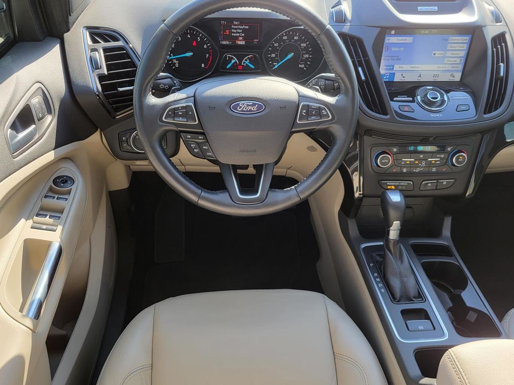 2017 Ford Escape Titanium photo 16