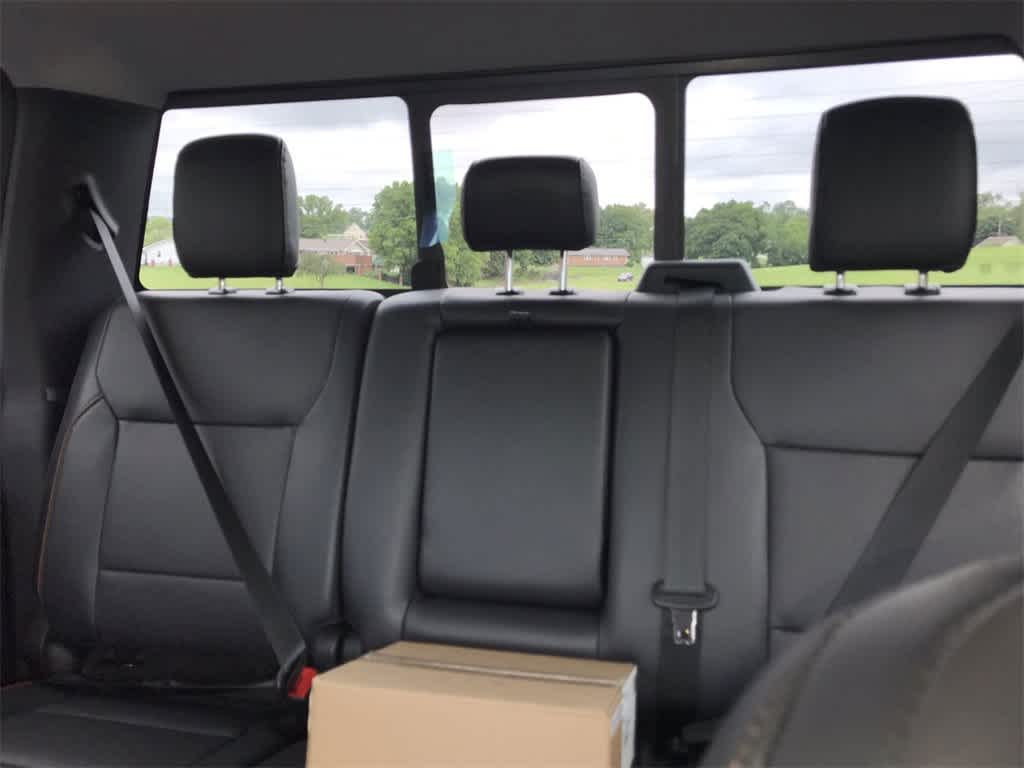 2025 Ford F-250 Lariat photo 20