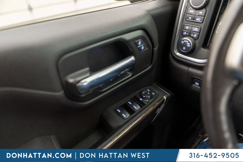 2021 Chevrolet Silverado 1500 RST photo 18