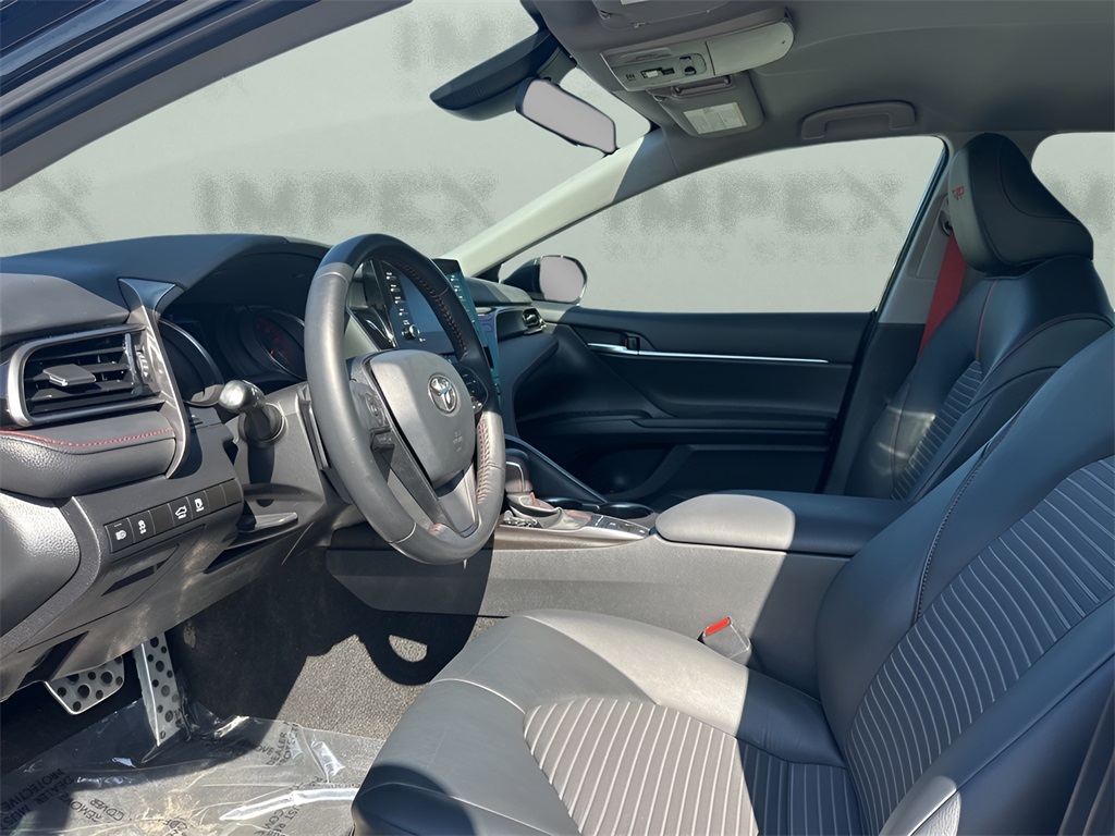 2022 Toyota Camry XSE photo 9