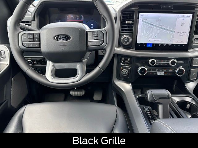 2025 Ford F-150 XLT photo 17