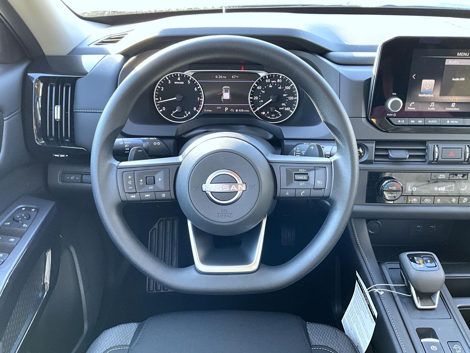 2025 Nissan Pathfinder S photo 13