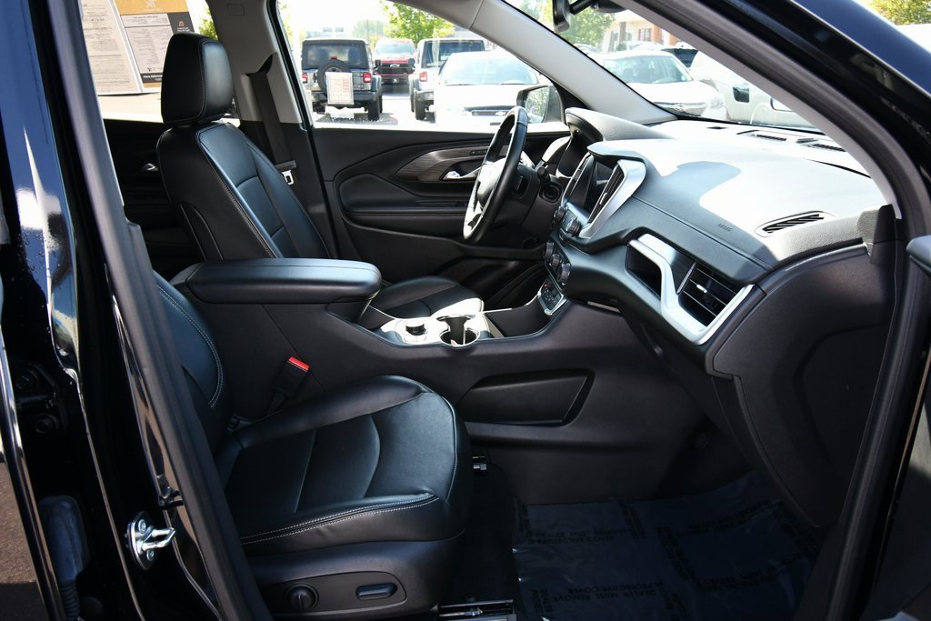 2024 Gmc Terrain SLT photo 14