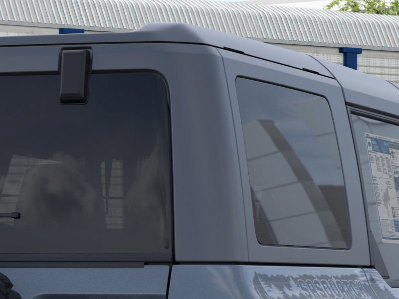 2025 Ford Bronco Outer Banks photo 24