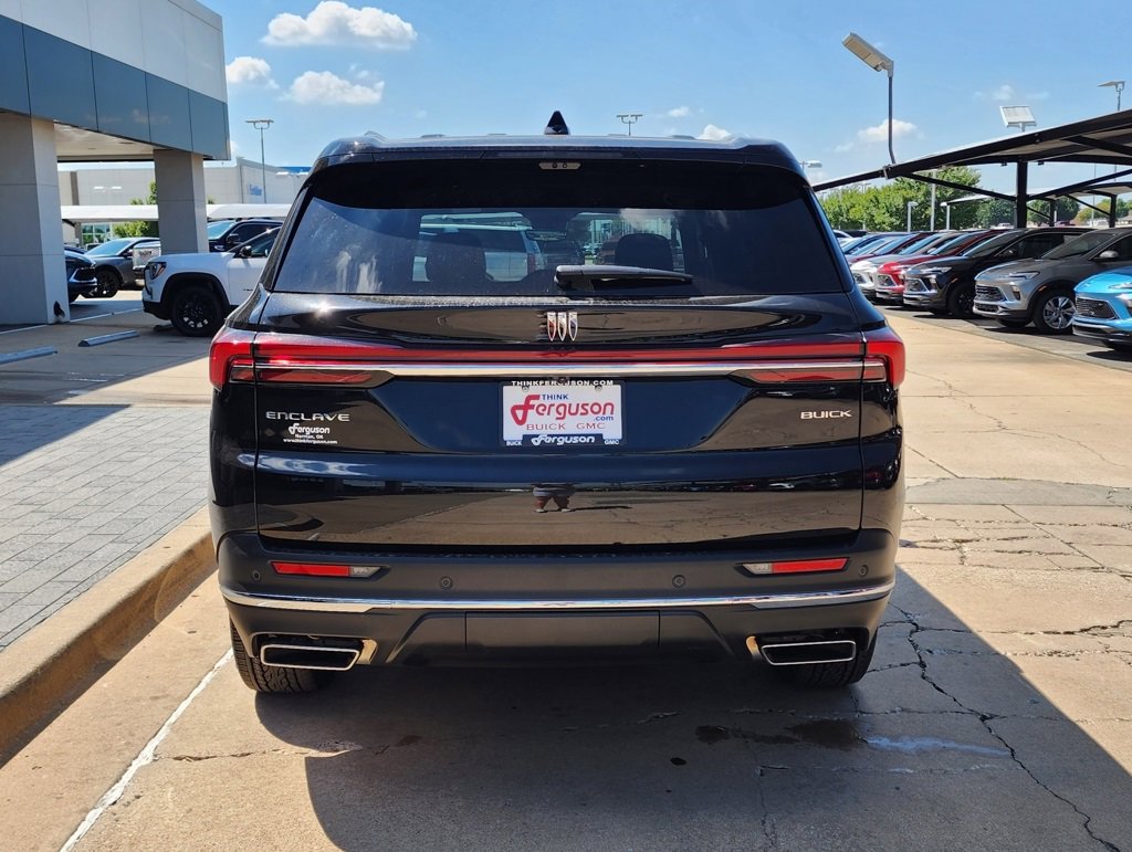 2026 Buick Enclave Preferred photo 3