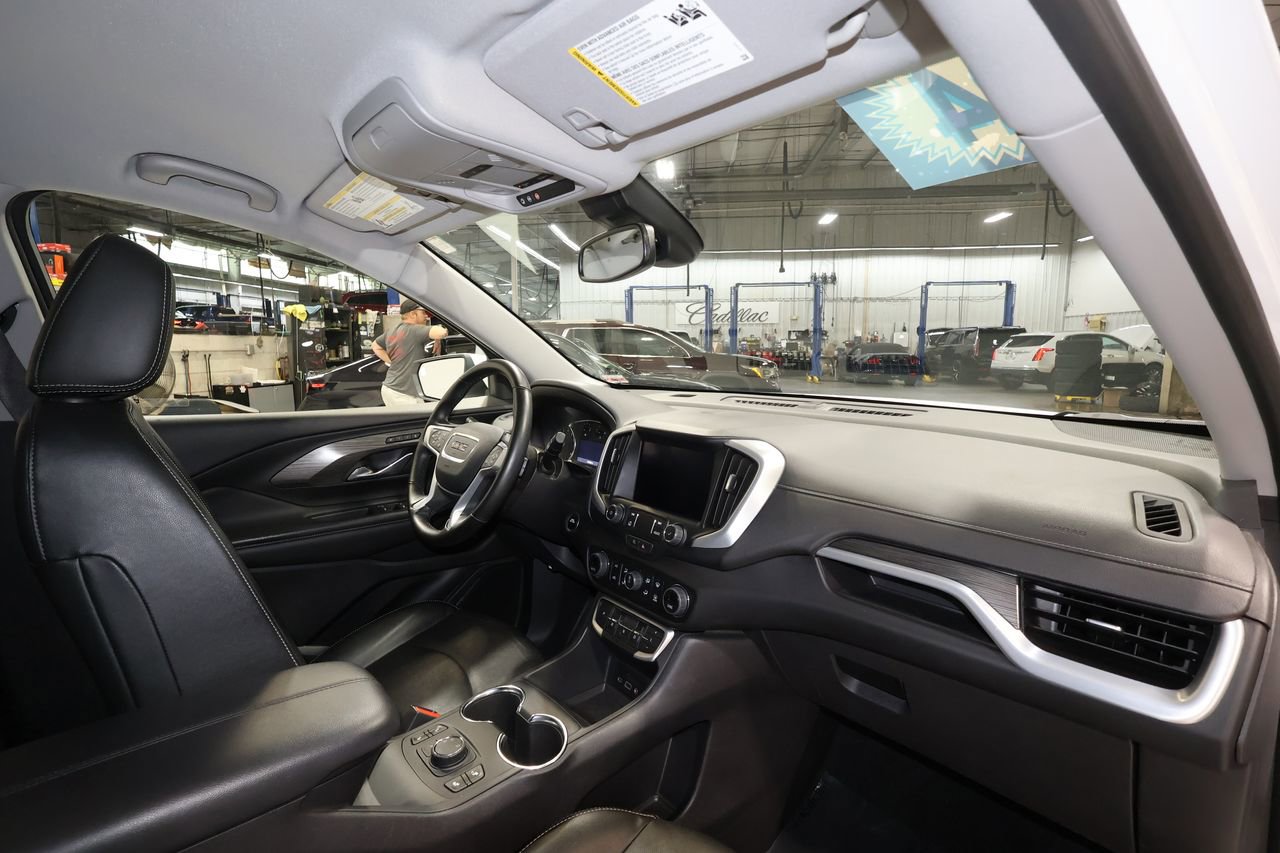 2024 Gmc Terrain SLT photo 26