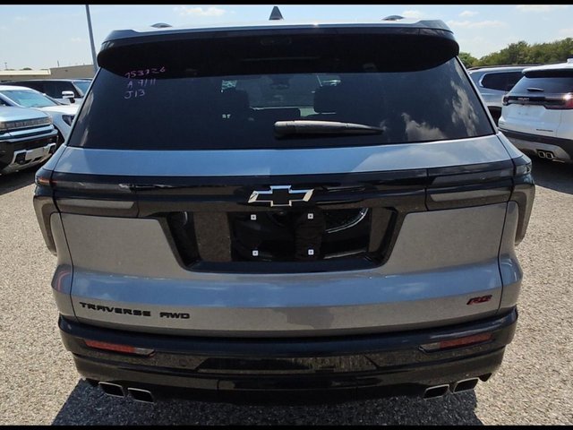 2024 Chevrolet Traverse RS photo 3