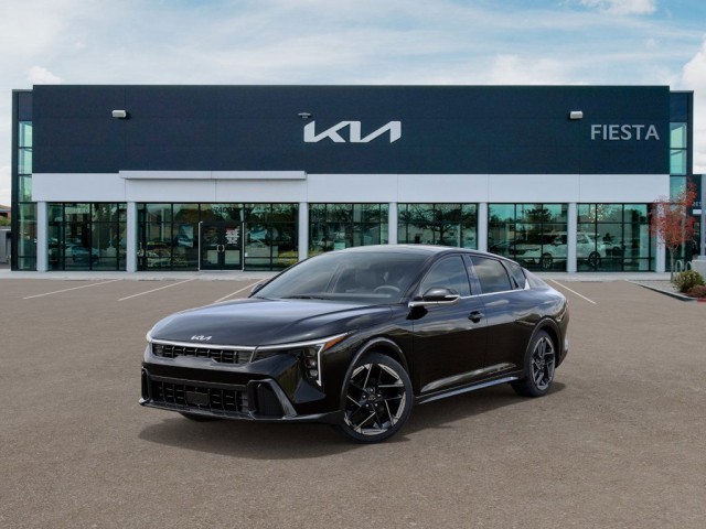 2025 Kia K4 GT-Line