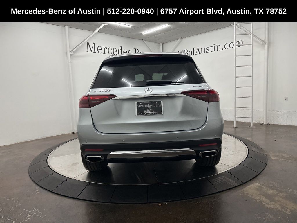 2025 Mercedes Benz GLE 450e 4MATIC photo 2