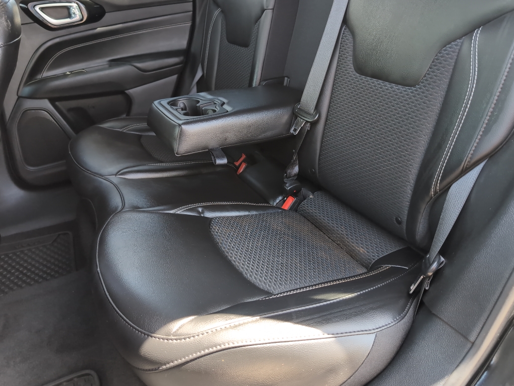 2023 Jeep Compass Altitude photo 29