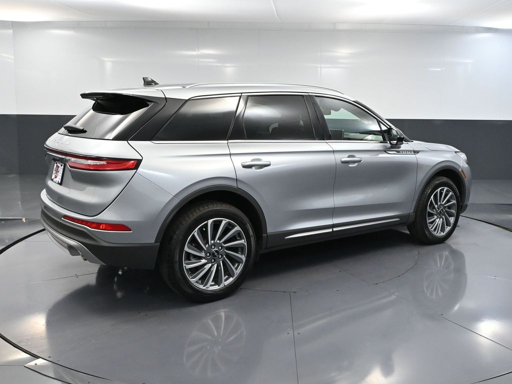 2024 Lincoln Corsair Reserve photo 4