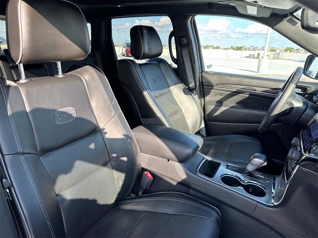 2020 Jeep Grand Cherokee Overland photo 9