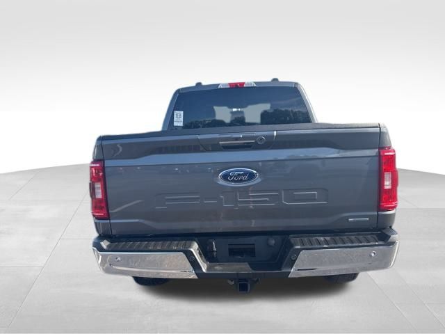 2022 Ford F-150 XLT photo 3