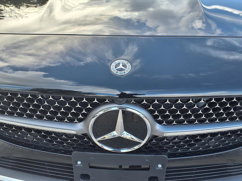 2025 Mercedes Benz CLA 250 photo 3