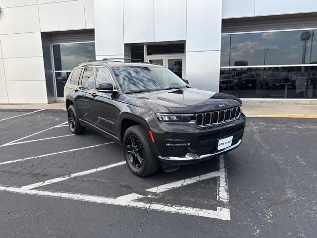 2021 Jeep Grand Cherokee Limited photo 4
