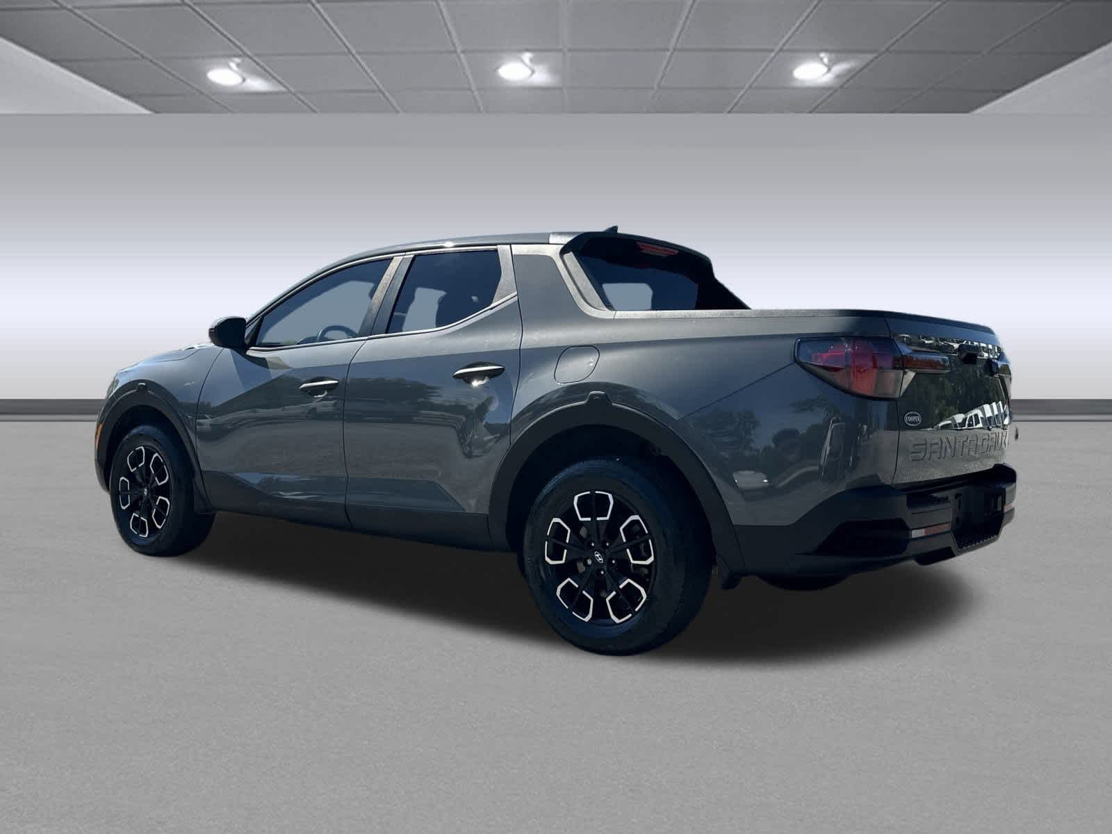 2023 Hyundai Santa Cruz SE photo 5