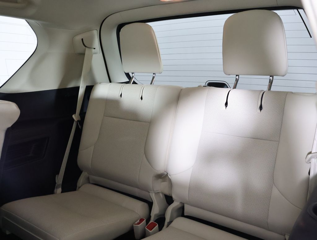 2023 Lexus GX 460 photo 10