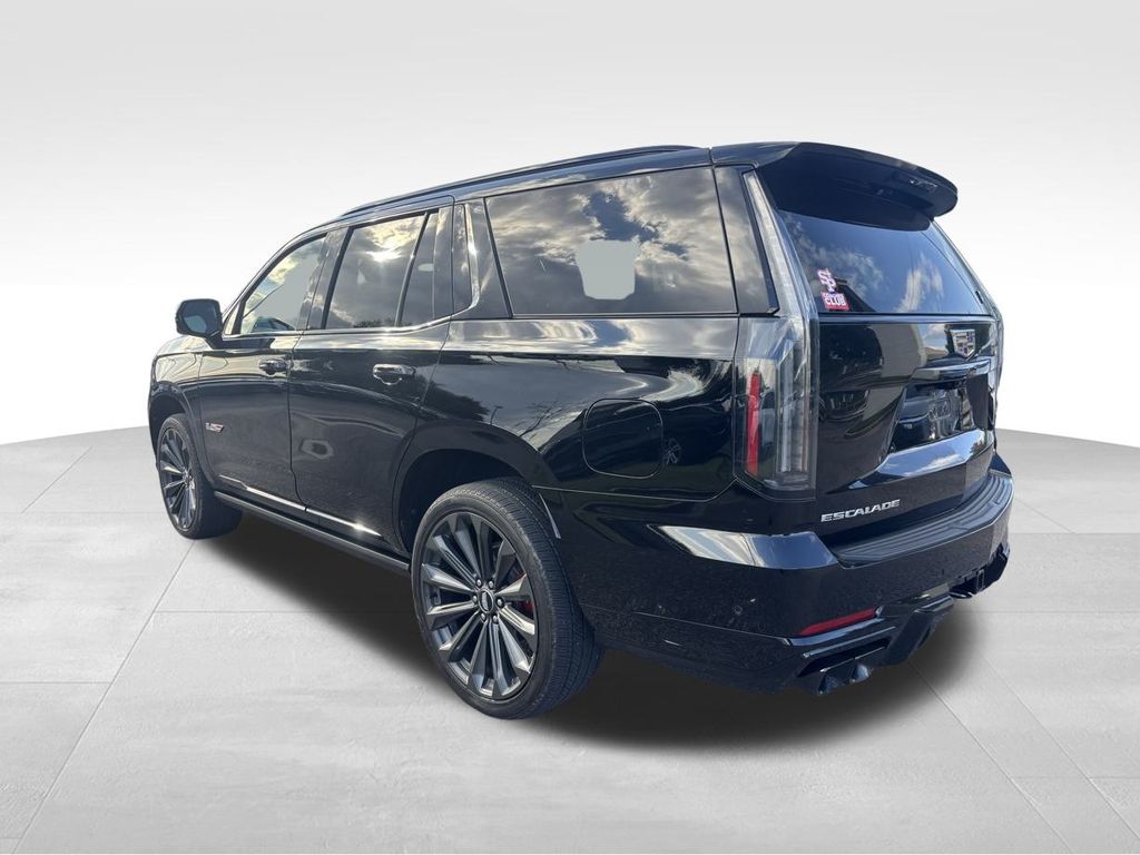 2025 Cadillac Escalade V-Series photo 12