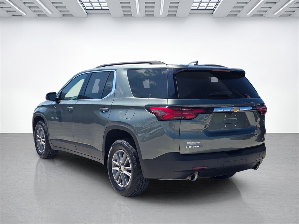 2022 Chevrolet Traverse photo 3