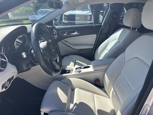 2019 Mercedes Benz GLA 250 photo 13