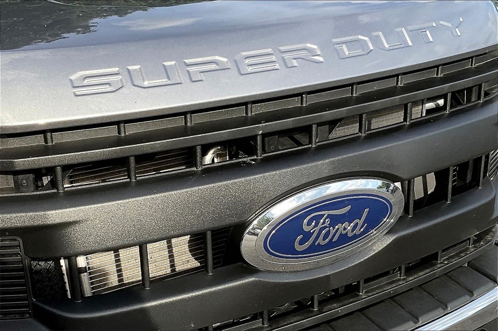 2022 Ford F-350 XL photo 24