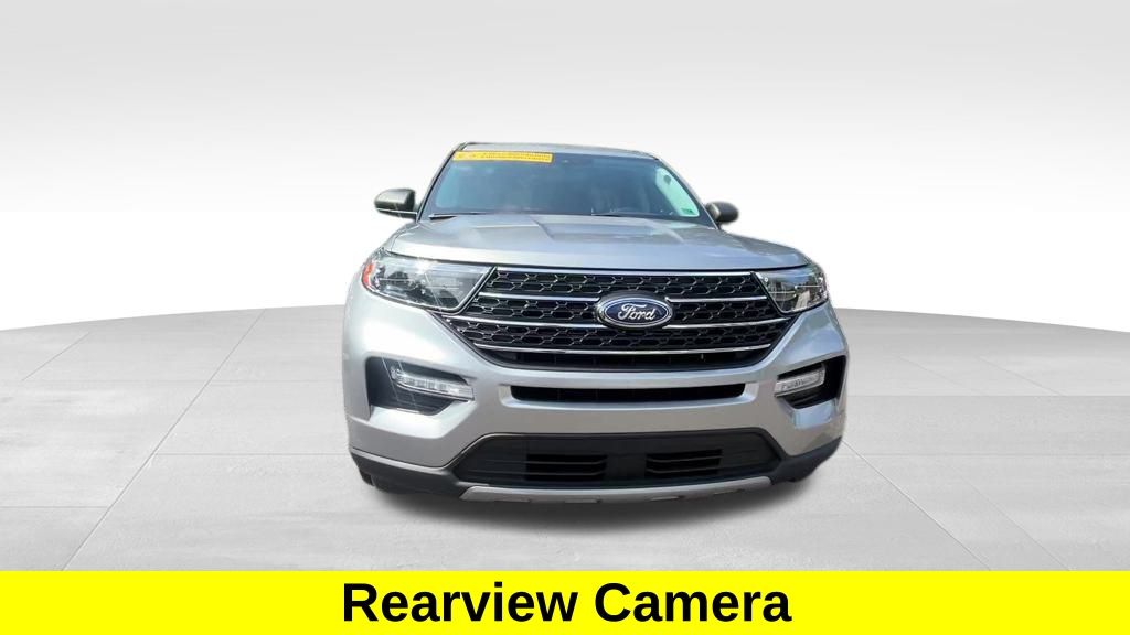 2024 Ford Explorer XLT photo 6