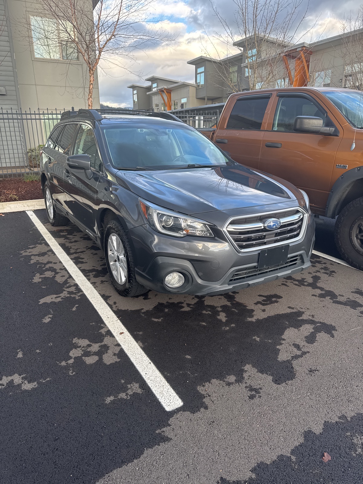 2018 Subaru Outback Premium's photo