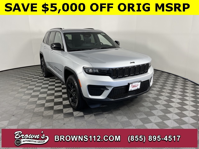 2025 Jeep Grand Cherokee Altitude's photo