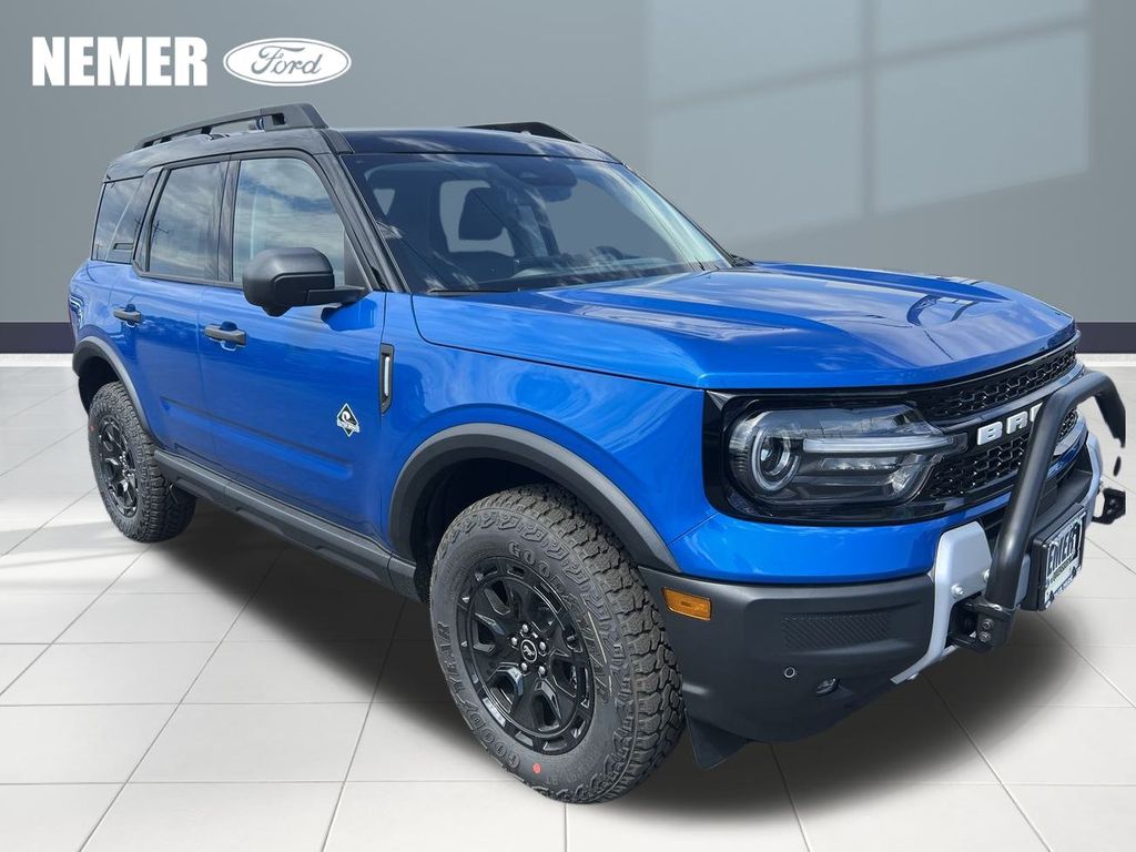 2025 Ford Bronco Sport Outer Banks's photo