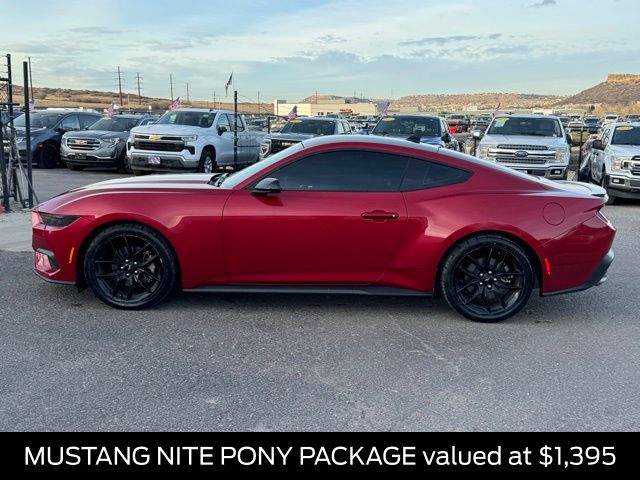 2024 Ford Mustang EcoBoost photo 4