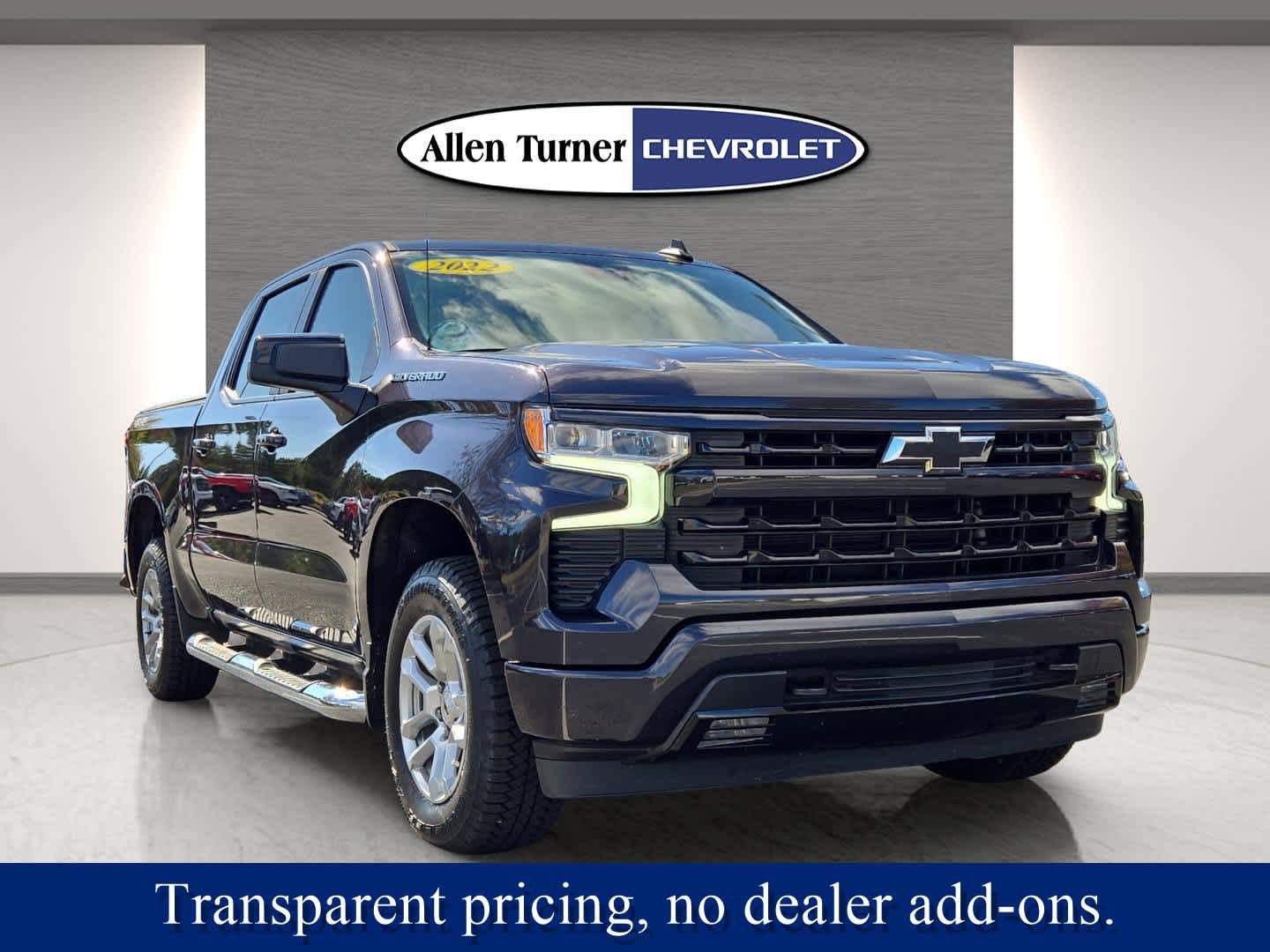 2022 Chevrolet Silverado 1500 RST photo 2