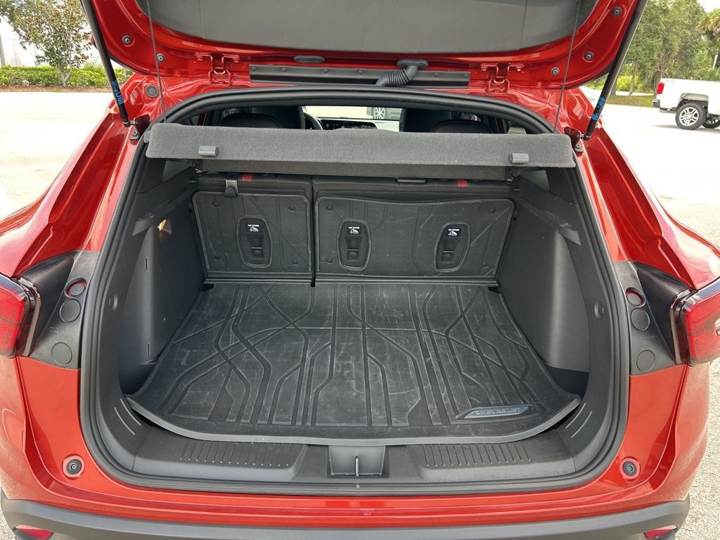 2024 Chevrolet Trax photo 38