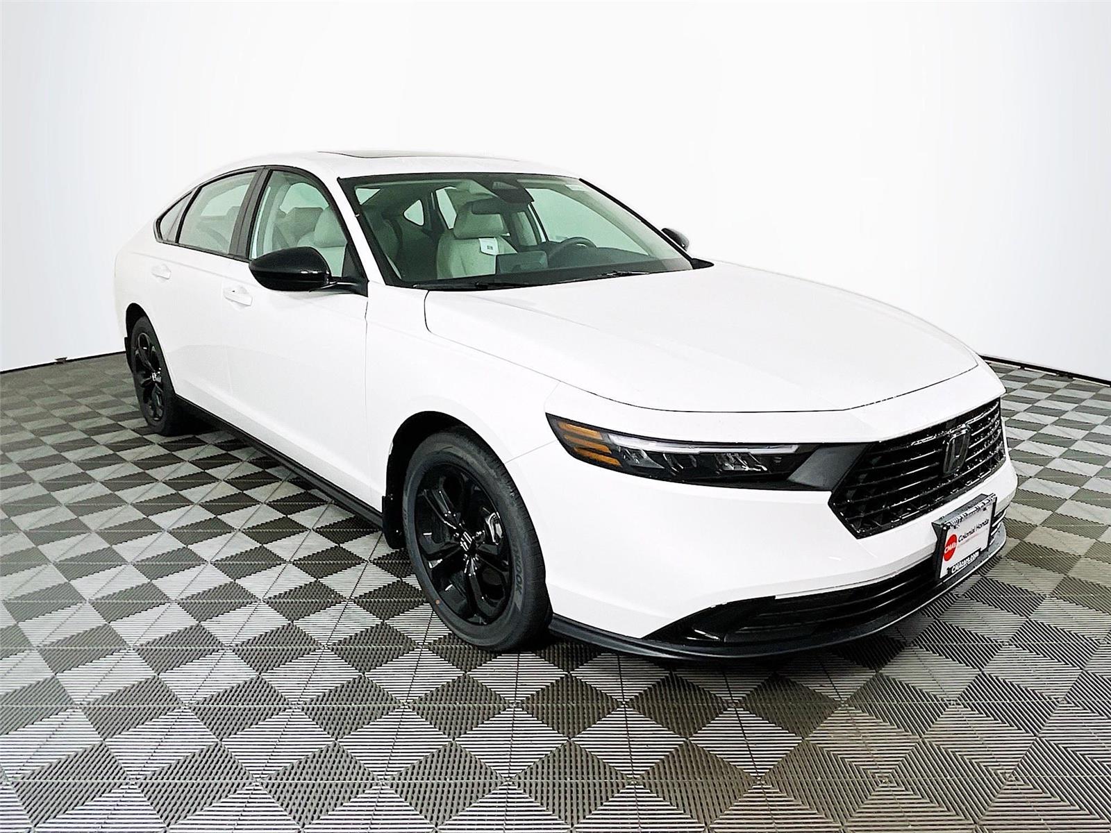 2025 Honda Accord SE's photo