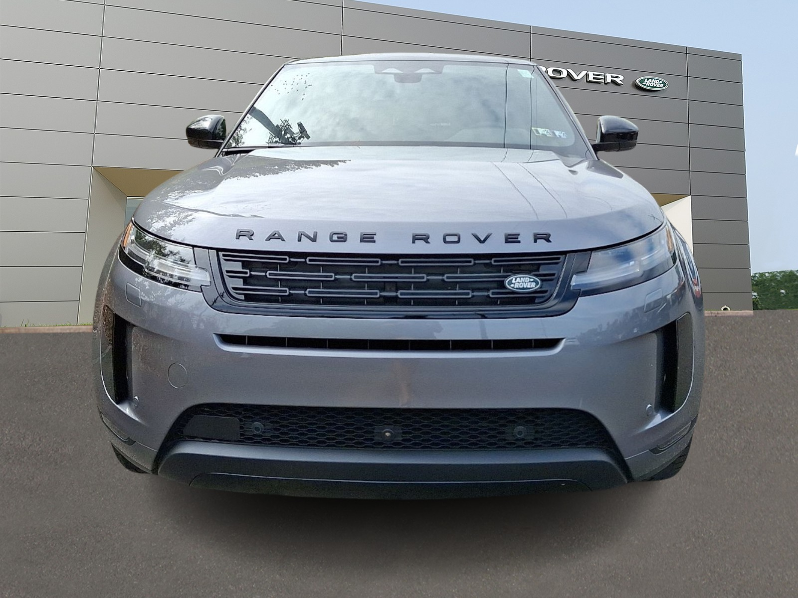 2026 Land Rover Range Rover Evoque S photo 5