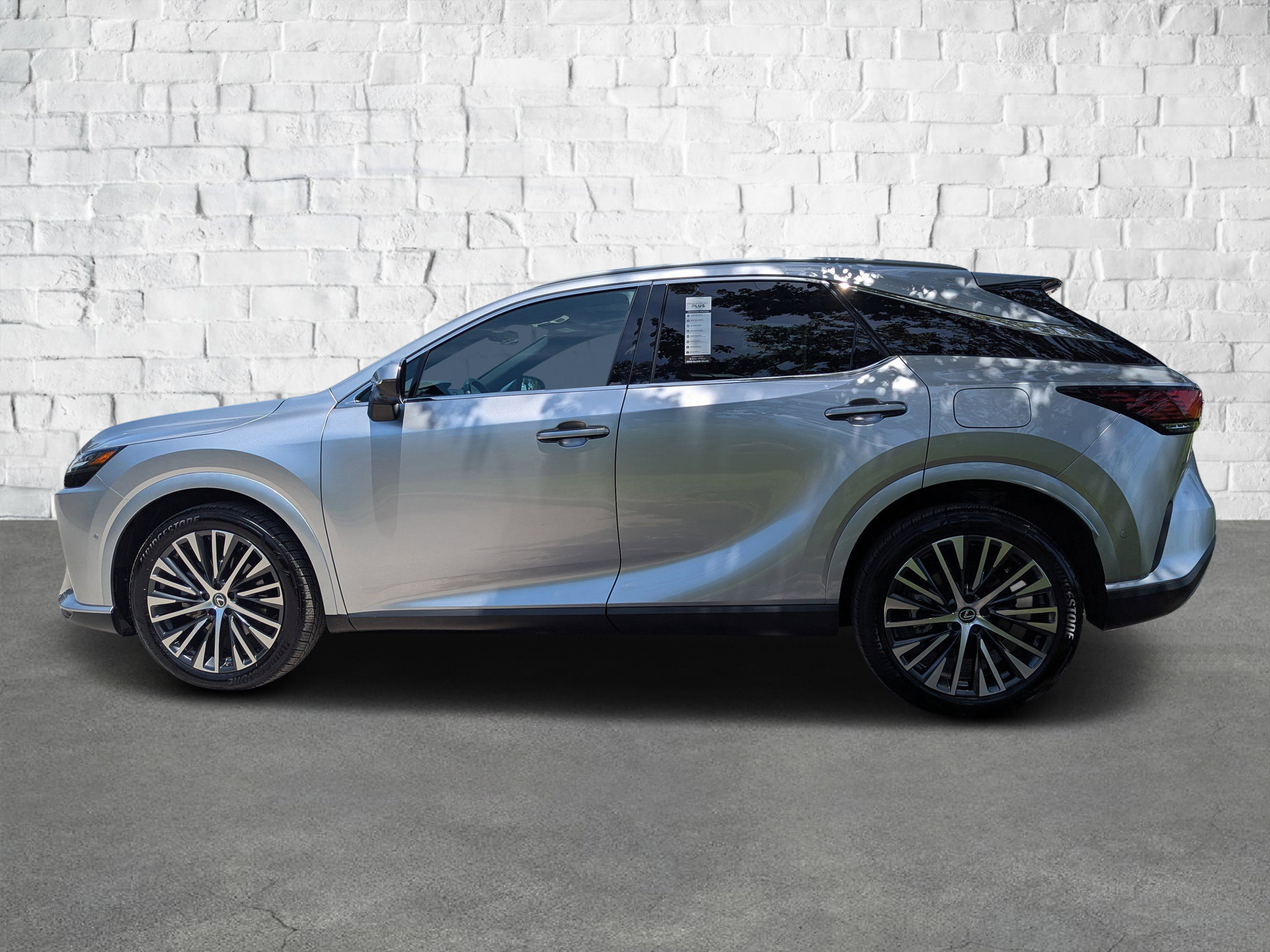 2025 Lexus RX 350 photo 7