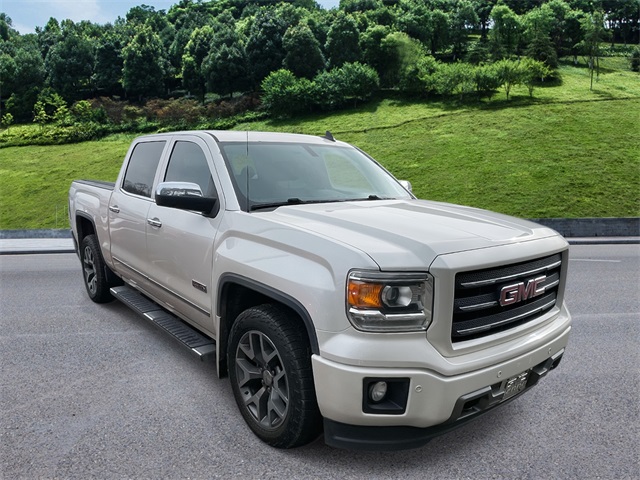 2015 GMC Sierra 1500 SLT's photo