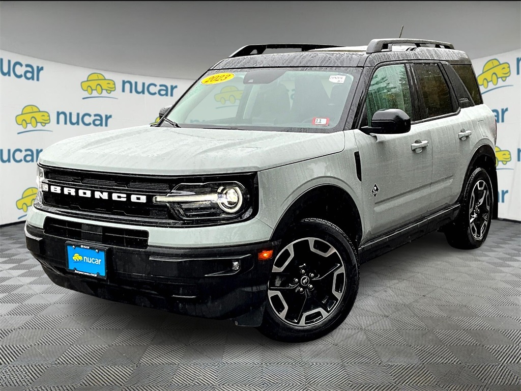 2023 Ford Bronco Sport Outer Banks photo 3