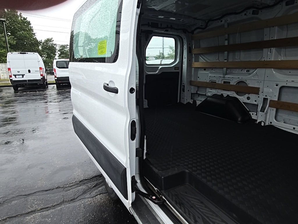 2023 Ford Transit photo 10