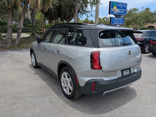 2025 Mini Countryman S ALL4 photo 6