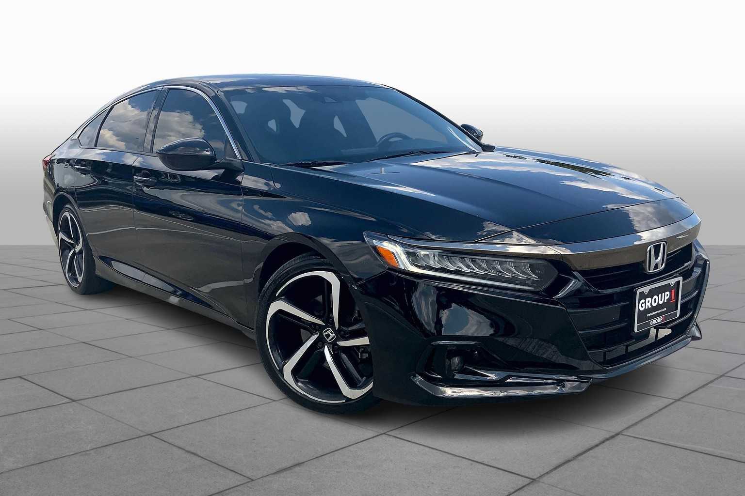 2021 Honda Accord Sport photo 2