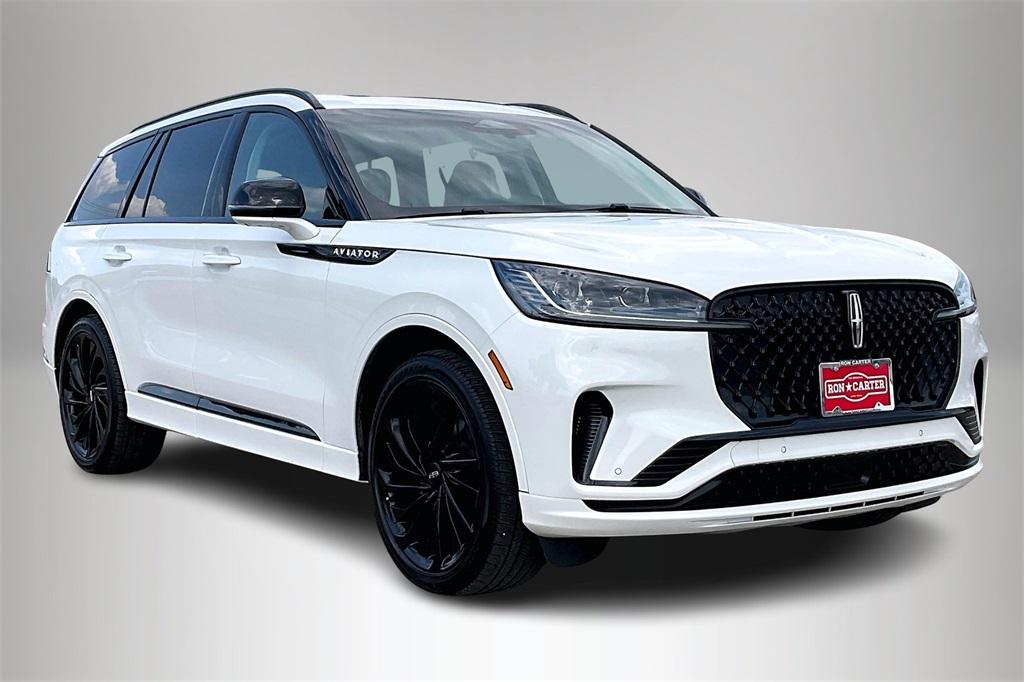 2025 Lincoln Aviator Reserve's photo