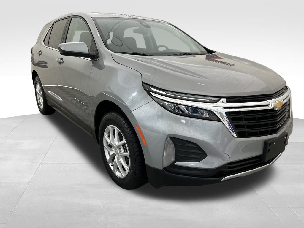 2024 Chevrolet Equinox LT photo 4
