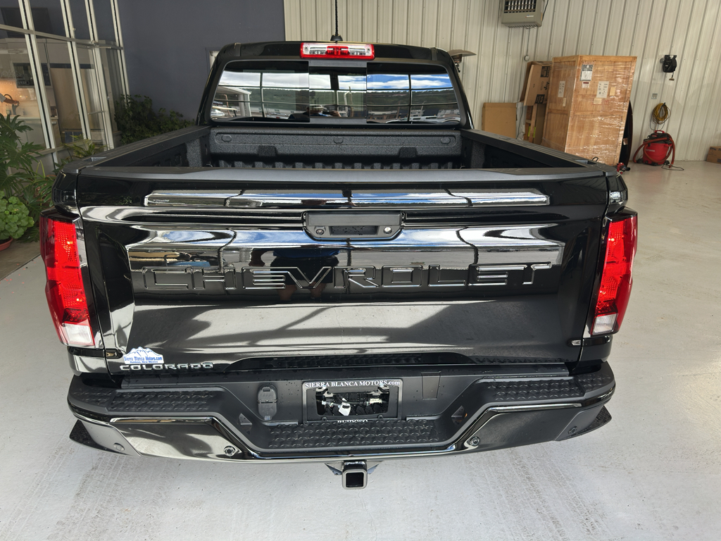 2025 Chevrolet Colorado Trail Boss photo 5