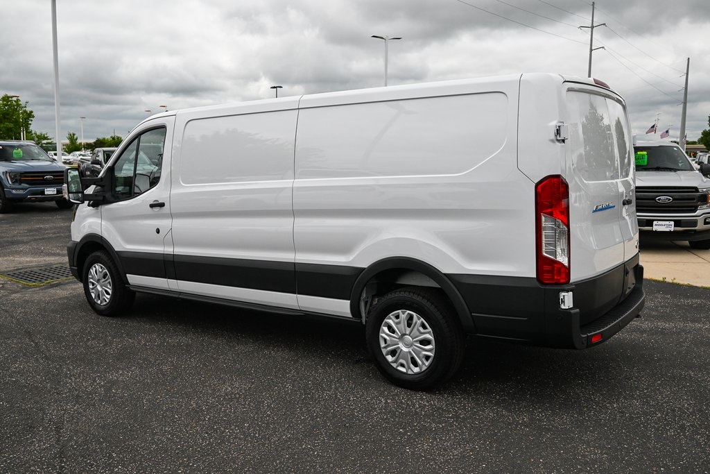 2025 Ford Transit photo 6