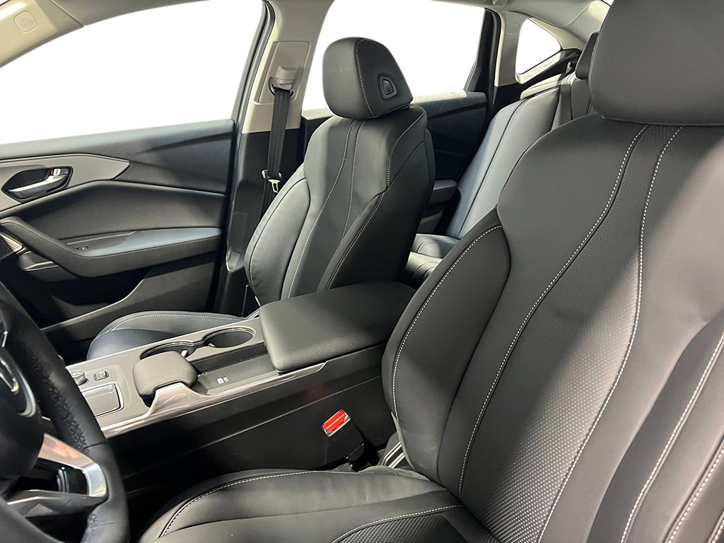 2025 Acura TLX Technology photo 14