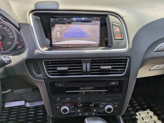 2015 Audi Q5 2.0T Premium Plus photo 24