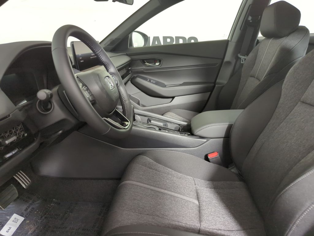 2025 Honda Accord Hybrid Sport photo 11