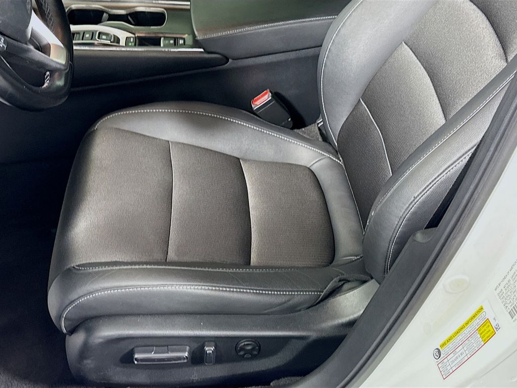 2020 Honda Accord Sport photo 18