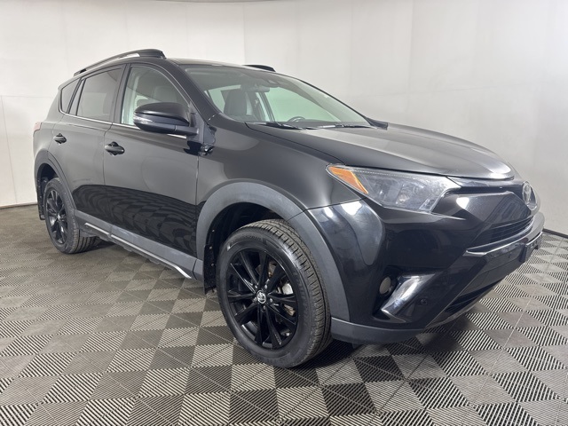 2018 Toyota RAV4 Adventure's photo